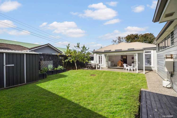 50 Main Highway Ellerslie_16