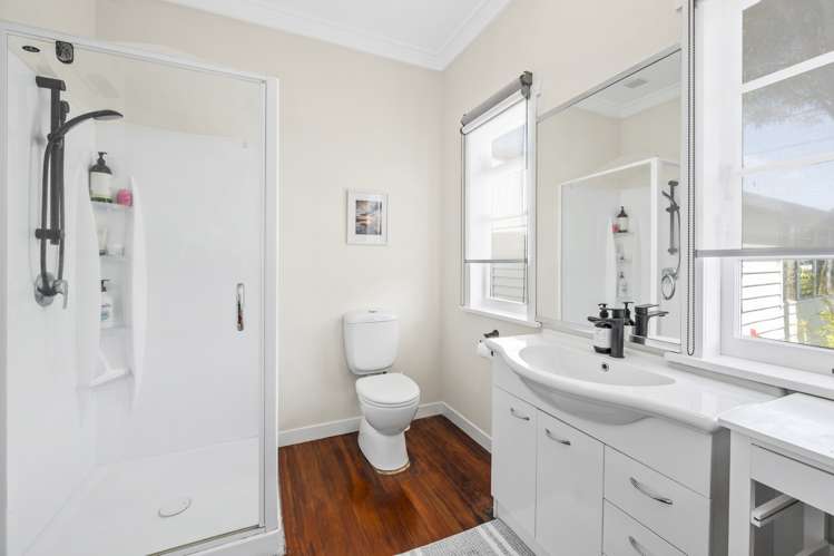 43 Sophia Street Glenholme_16