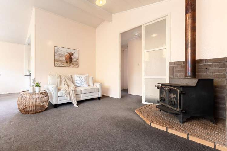 13 Hicks Crescent Waikanae Beach_5