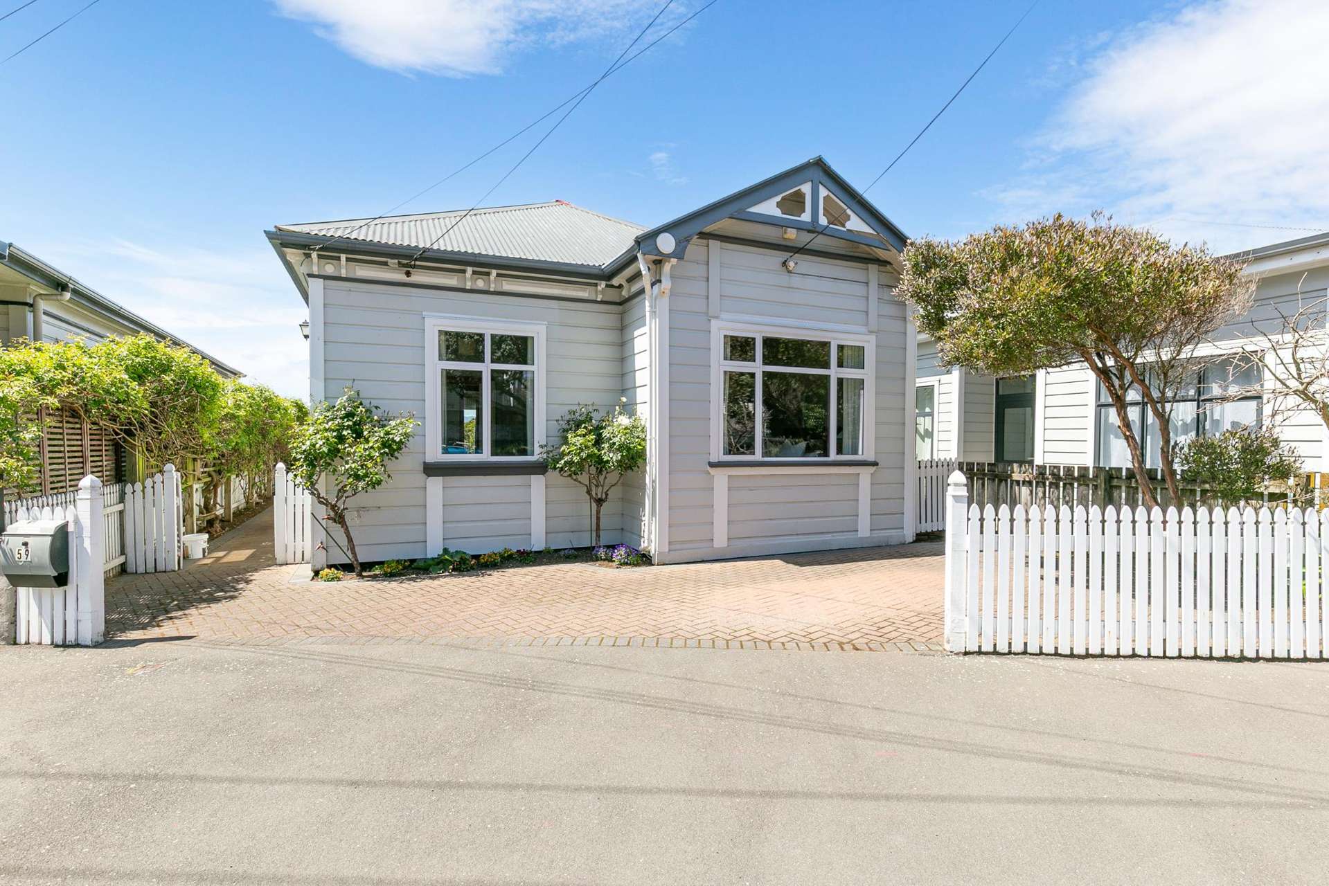 59 Queens Drive Lyall Bay_0