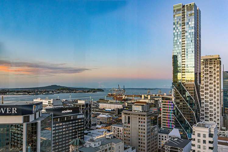 2205/26 Albert Street_2