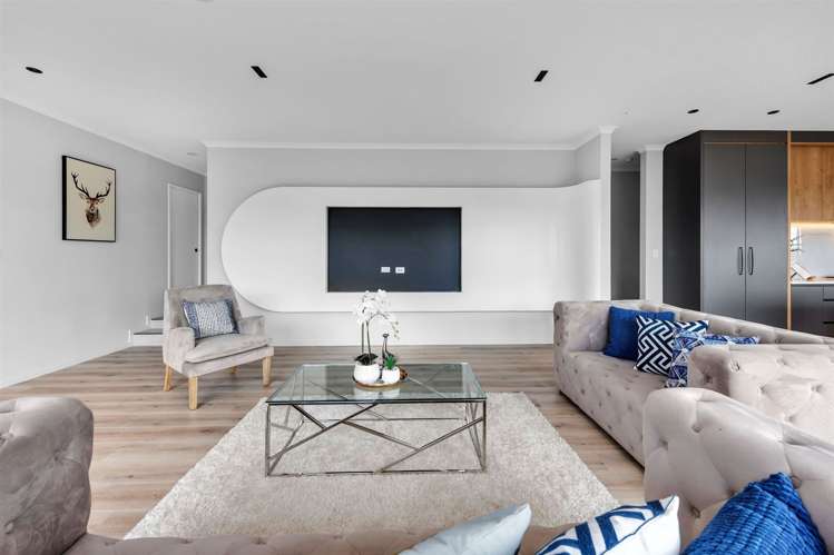 30 Ballyalton Crescent Flat Bush_5