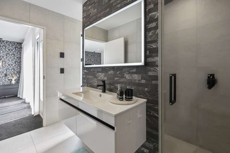 13 Silverdale Place Mosgiel_11