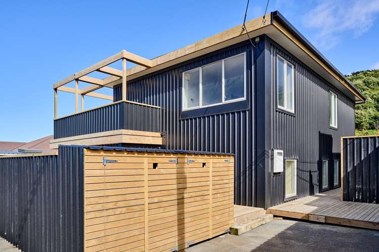 1 and 3 Happy Valley Road Owhiro Bay_15