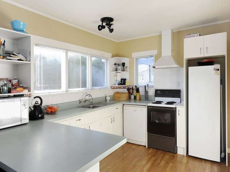 21 Fergusson Street Stoke_7