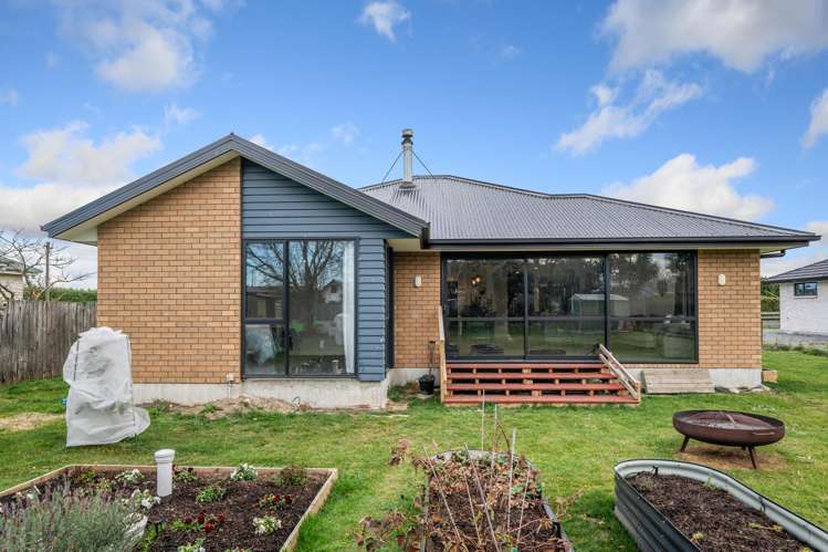 6 High Street Waddington_20