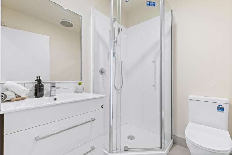 2/25 Rossmay Terrace Kingsland_12