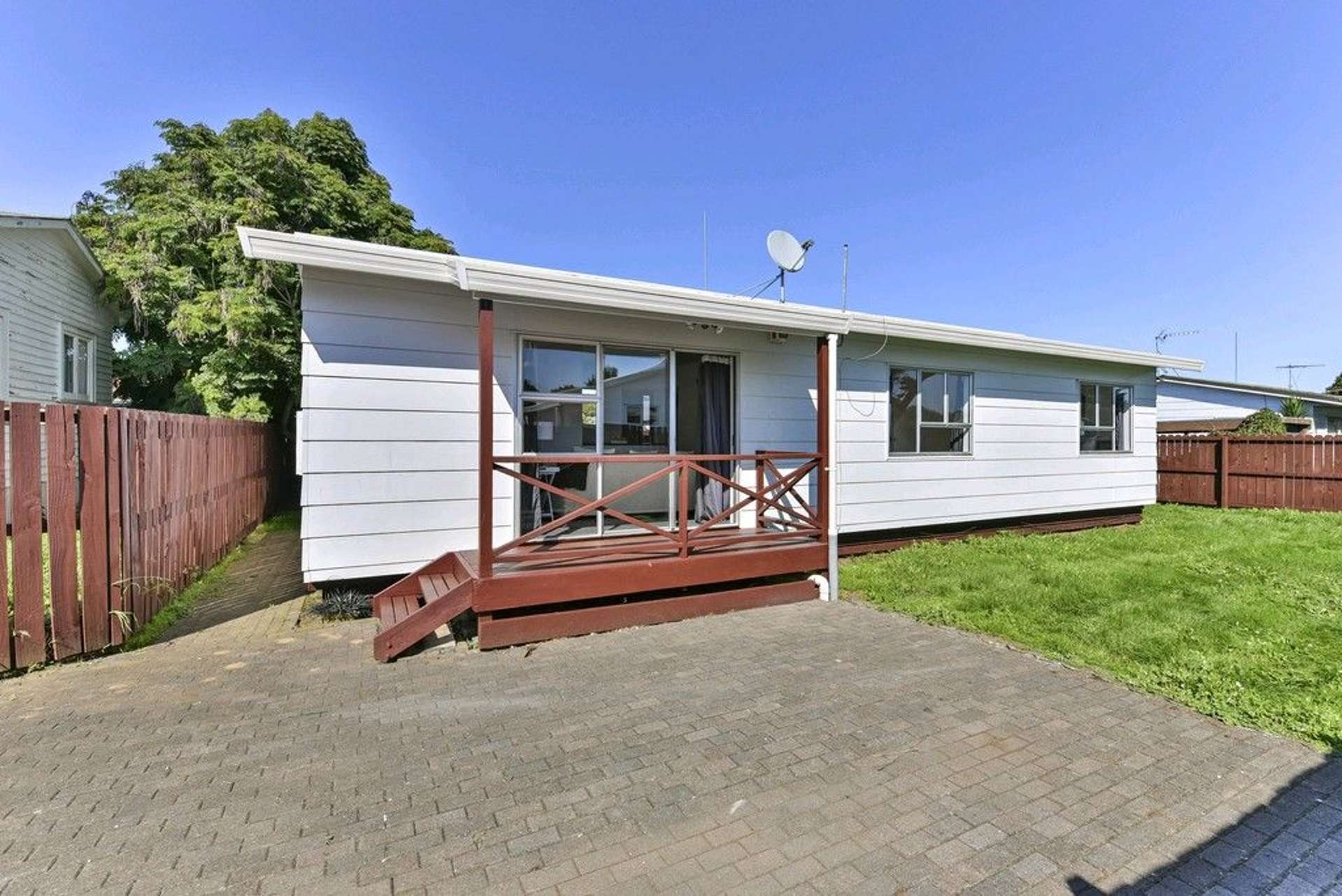 2/27 Smiths Avenue Papakura_0