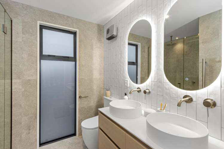 16 Accrington Drive Marshland_8