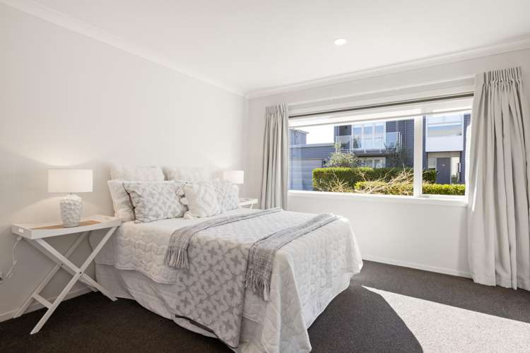 9 Tucker Close Leamington_16