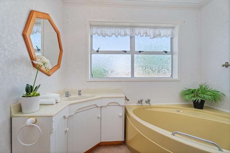 9 Hamilton Crescent Whitianga_43