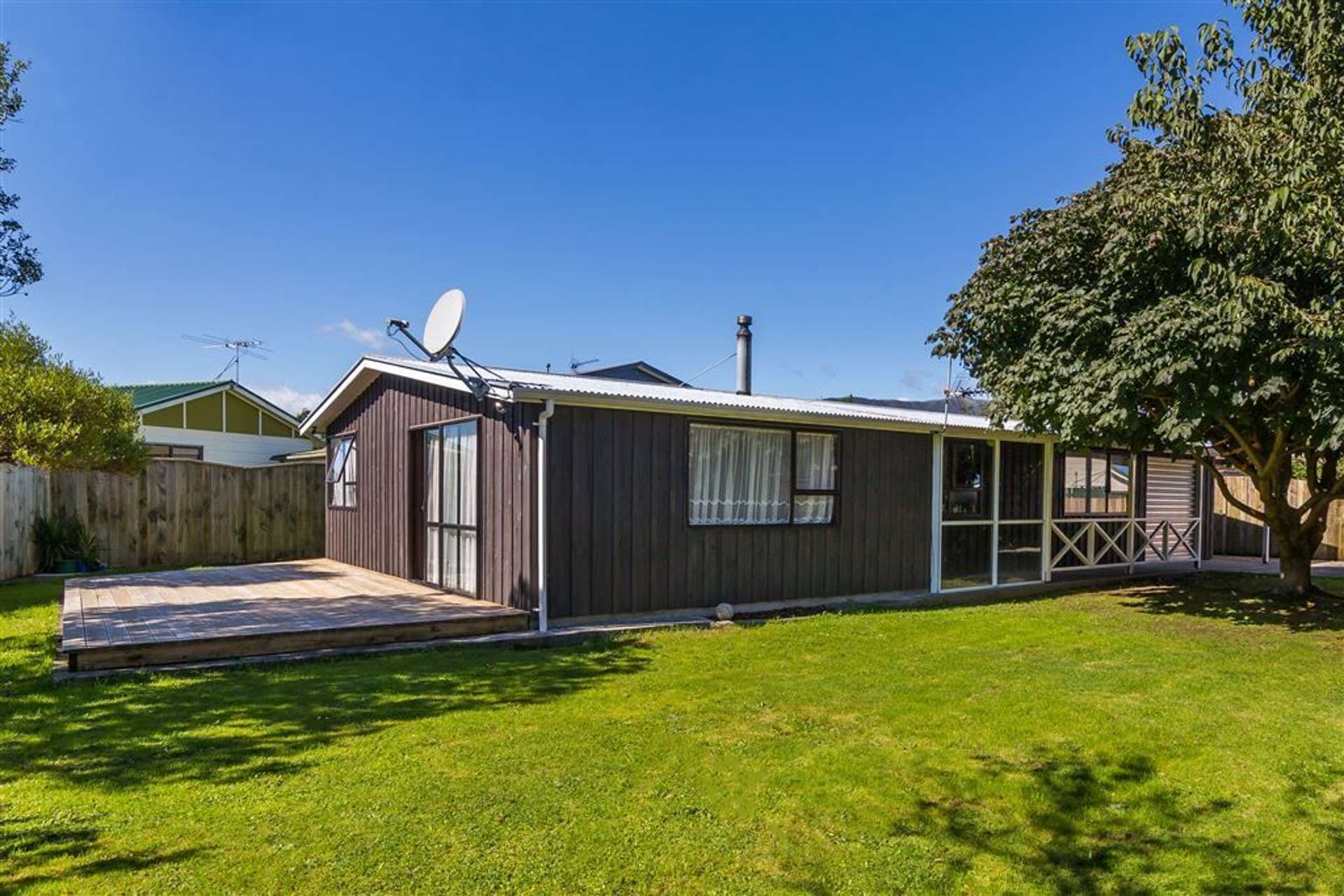 7 Laredo Grove Totara Park_0