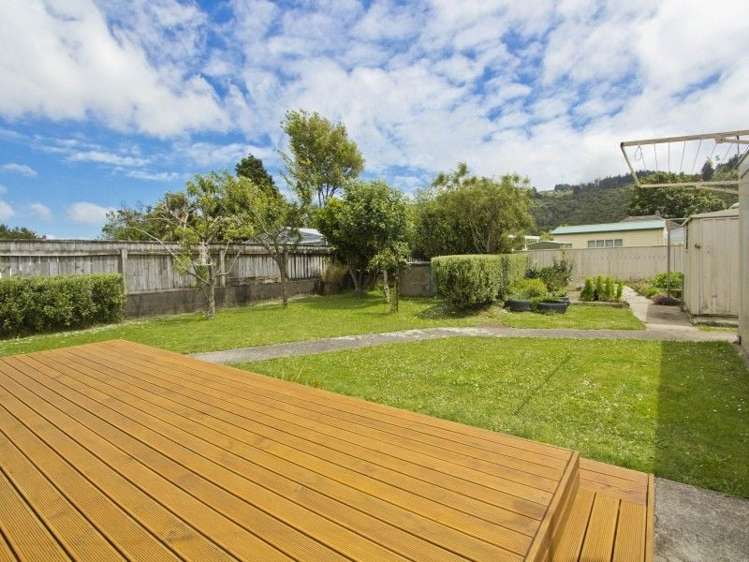 13 Pearce Crescent Taita_4