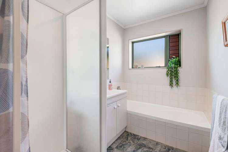 6 The Boulevard Red Beach_12