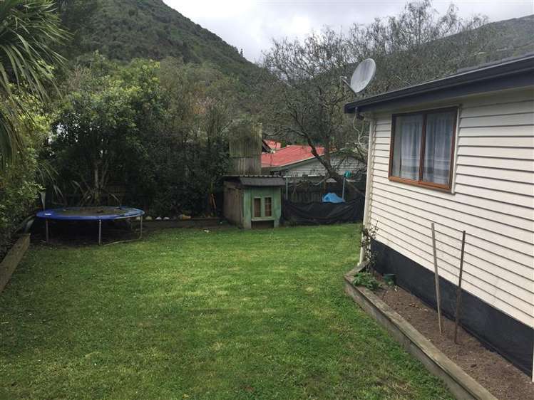 16 Robinson Road 10818_11