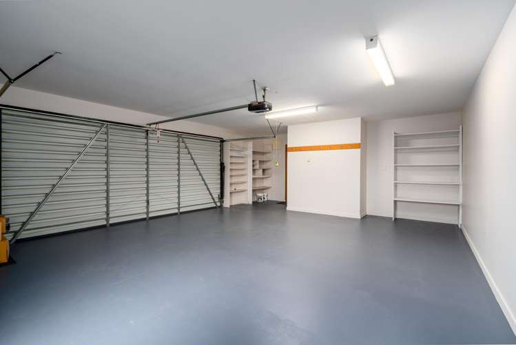 81 Chartwell Street Burwood_30