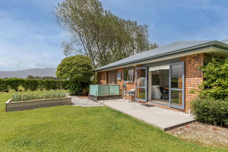 11 Victoria Road Westport_18