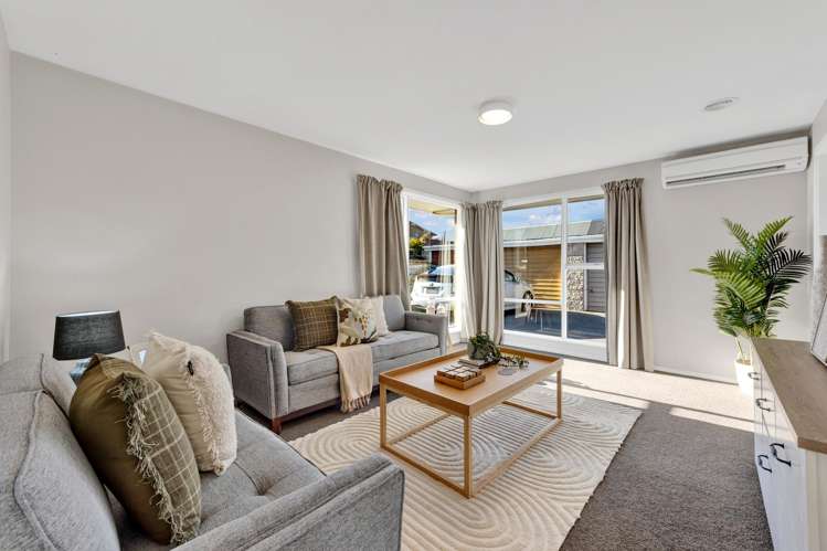 3/24 Longfellow Street_1