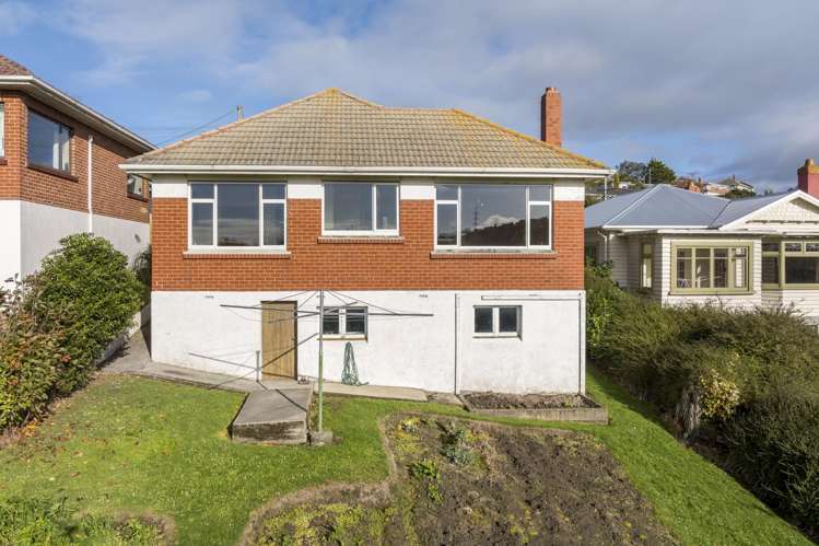 23 Riselaw Road Calton Hill_20