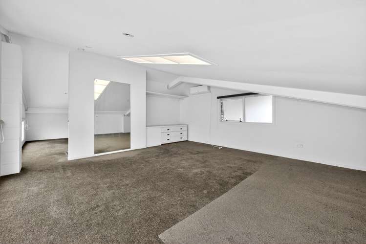 C/66 Barrys Point Road Takapuna_4