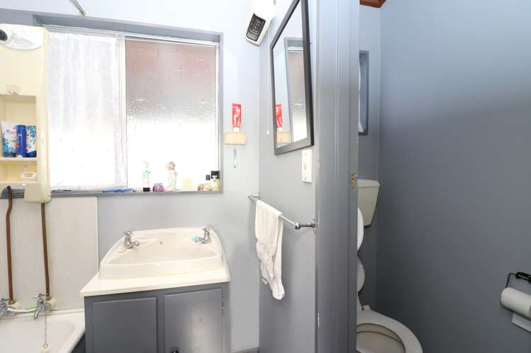 3/246 Crinan Street Appleby_9