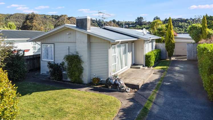 17 Mountbatten Grove Clouston Park_11