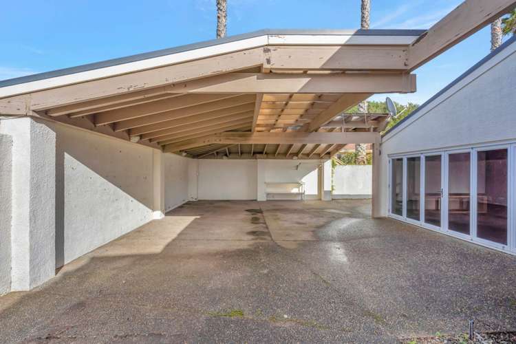 52 The Esplanade Eastern Beach_10