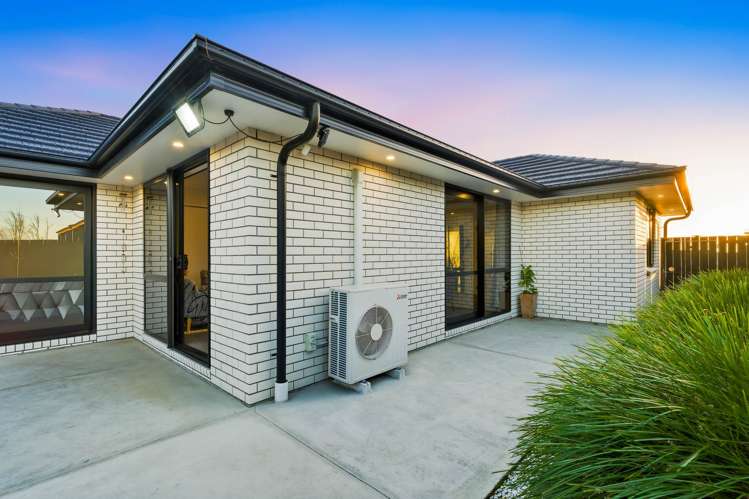 87 Twin Parks Rise Papakura_29