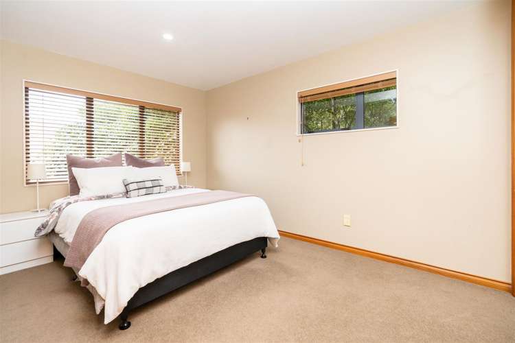 112j Lake Road Frankton_9