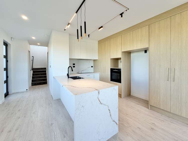 1/73 Te Taruna Drive Milldale_3