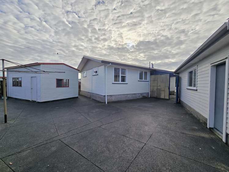 221 Park Street Hokitika_21