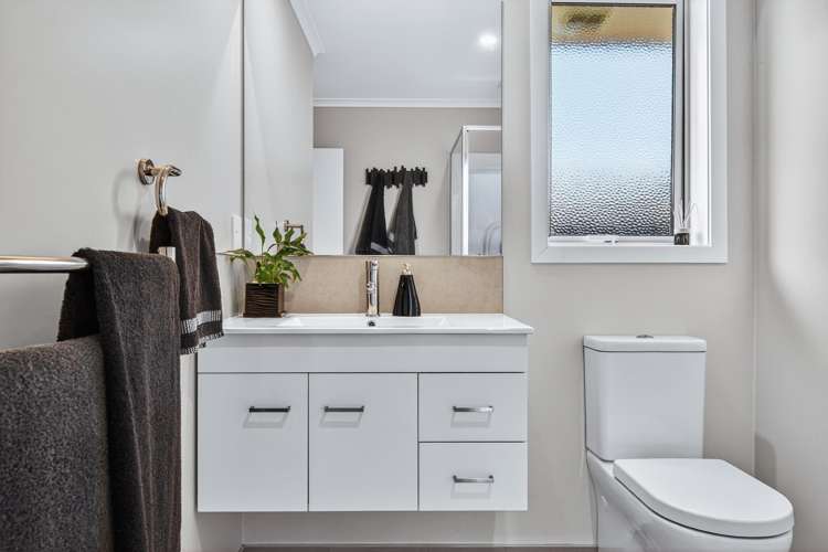 22 Huka Heights Drive Rangatira Park_22