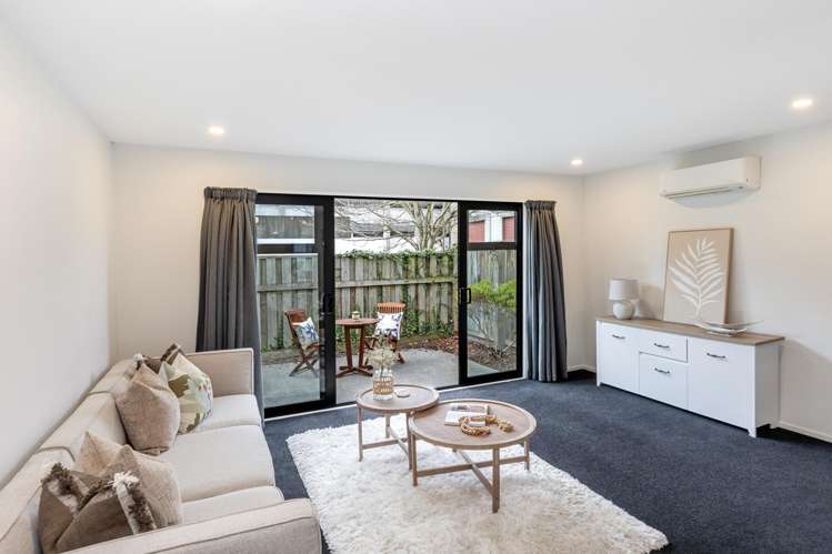 8/34 John Campbell Crescent_1