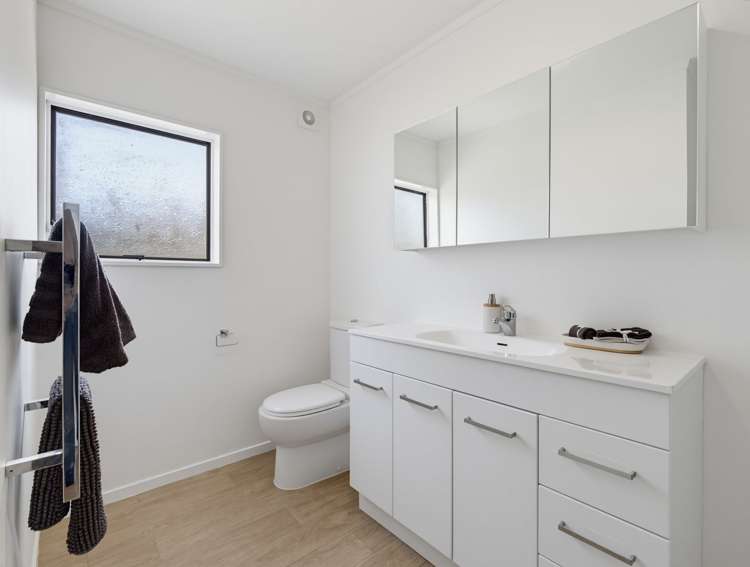 11B John Road Stanmore Bay_8