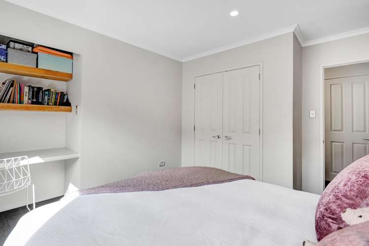 19 Ashmore Drive Frankleigh Park_19