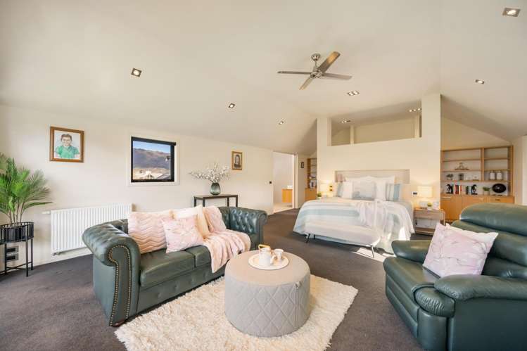 1 Scott Terrace Cromwell_16