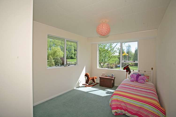 111 Durey Road Lincoln_11