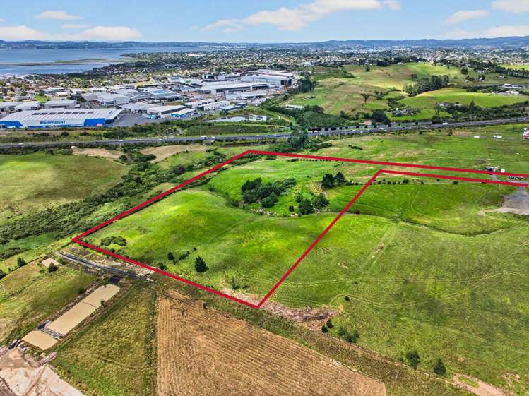 61 Trig Road Whenuapai_0