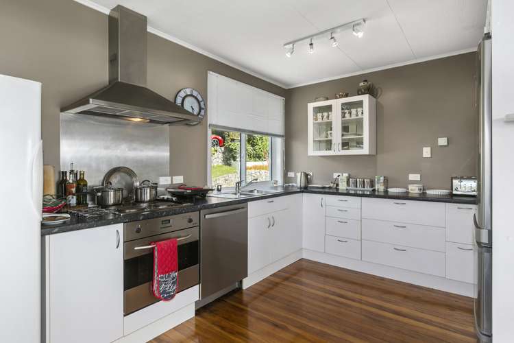 45 Shandon Road Vauxhall_1