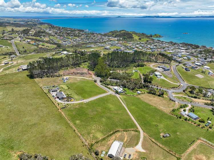 6 Frazer Place Coopers Beach_8