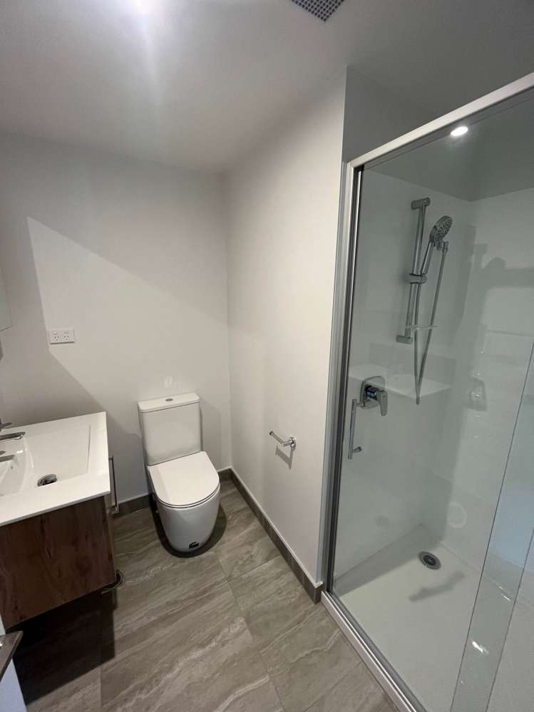 4/16 Treasure Lane Te Atatu South_6