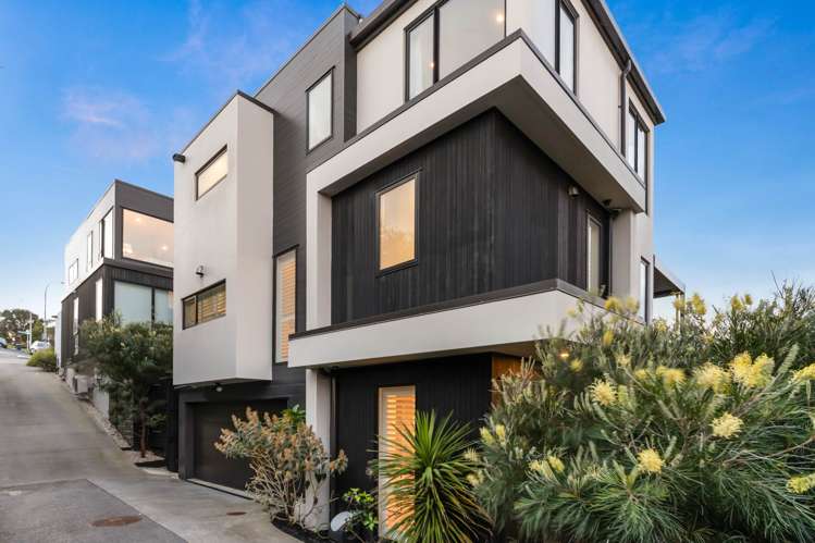 18A Marama Street Castor Bay_34