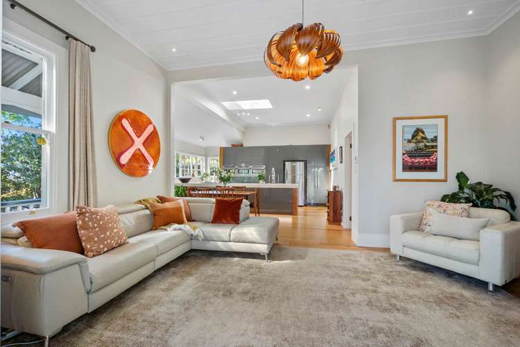 38 Ewen Alison Avenue Devonport_11