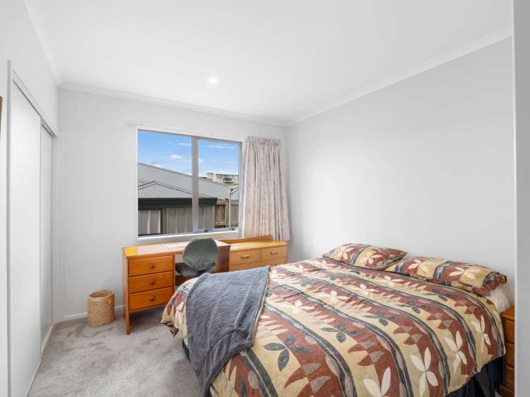 3 Taikura Avenue Red Beach_23