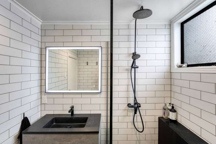 70 Wingate Street Avondale_19