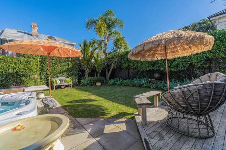 5 Oxford Terrace Devonport_23