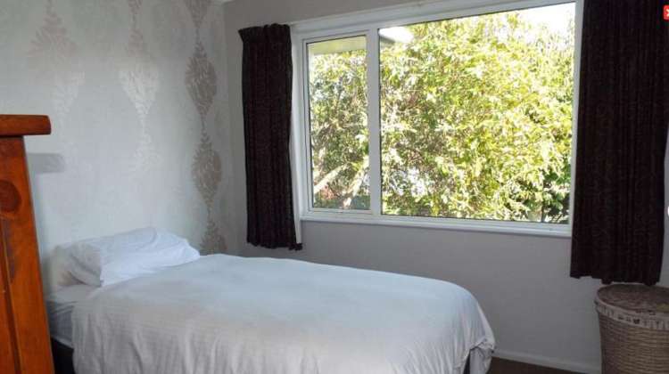 23 Pandora Avenue Westbrook_5