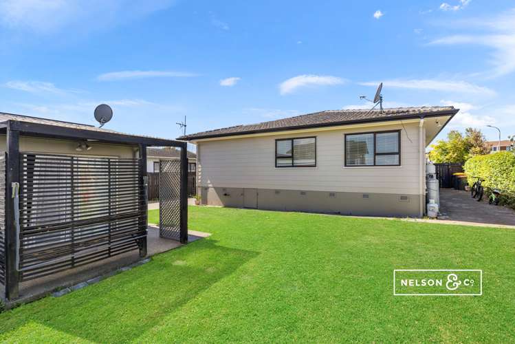 37 Greenstone Place Clover Park_17