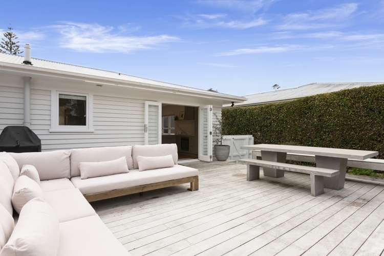 31 Renata Crescent Te Atatu Peninsula_16