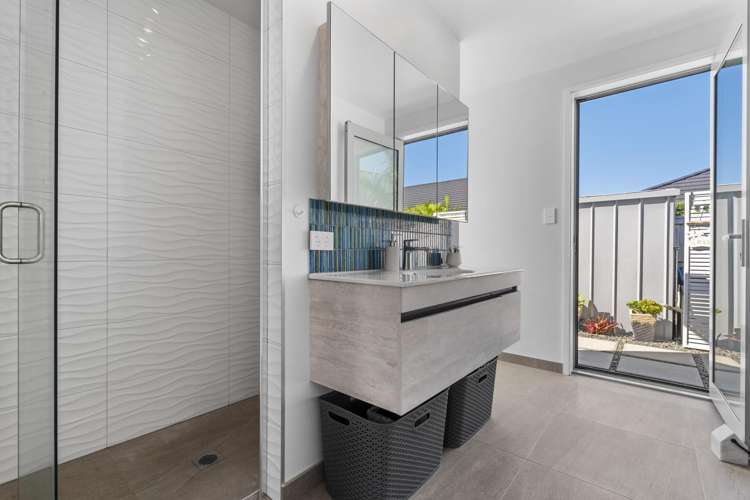 1 Awatira Drive Papamoa_16